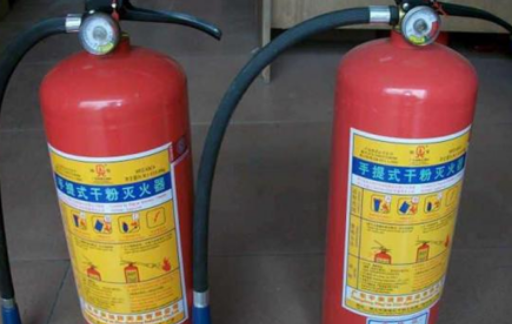 如何正确使用灭火器