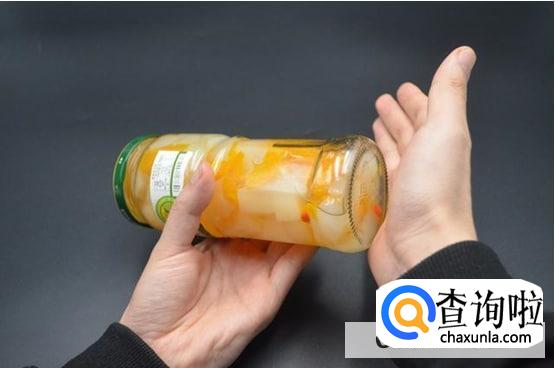 分享通用开瓶盖的小窍门