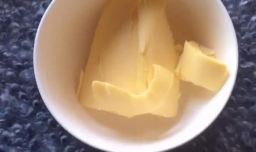 怎样做酸奶芒果慕斯蛋糕