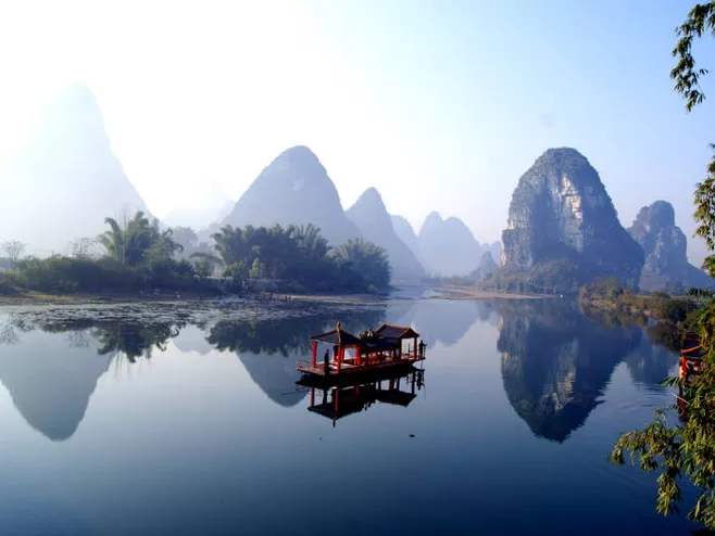 桂林山水甲天下下一句