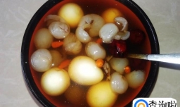 龙眼肉炖鹌鹑蛋的做法