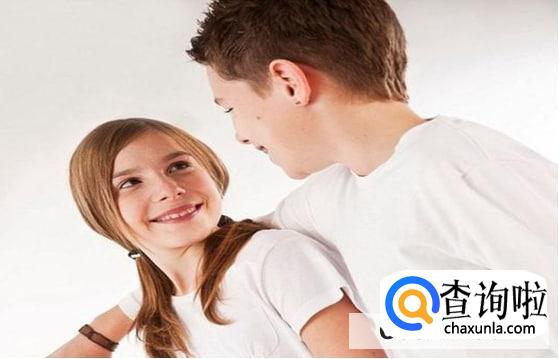 男生年龄小，可以谈恋爱吗