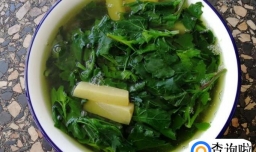 灰灰菜煮魔芋豆腐的极简做法