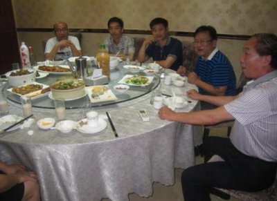 再见和拜拜的区别