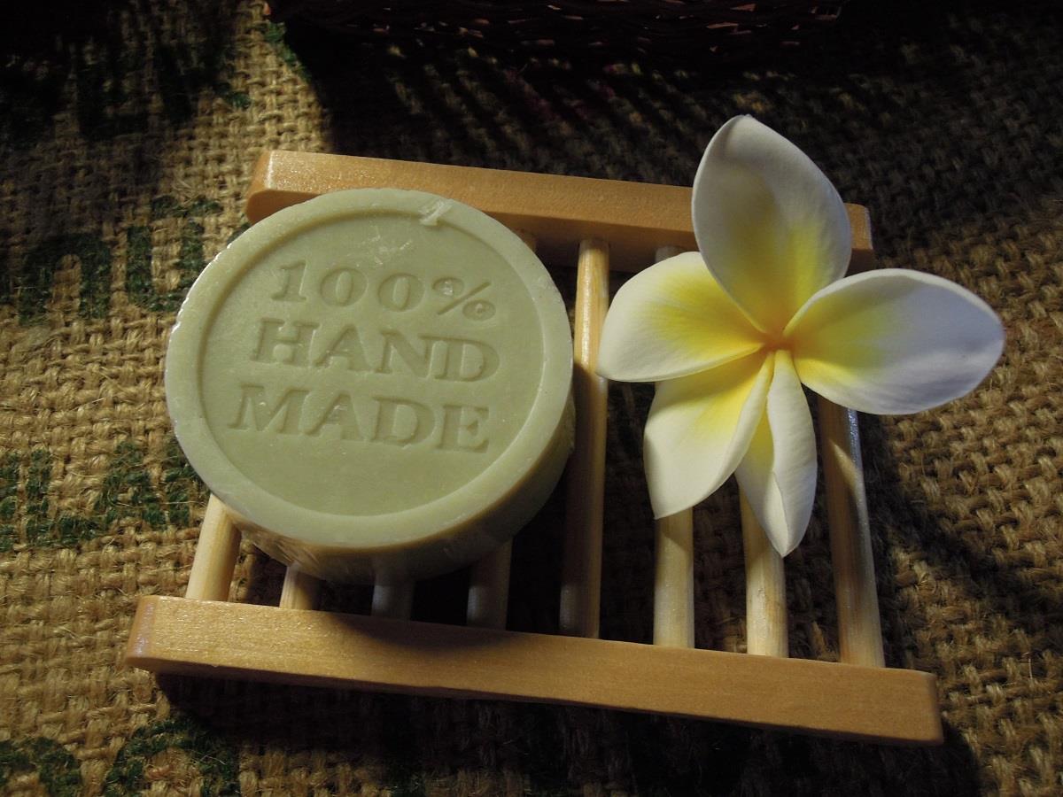 肥皂的皂指什么颜色