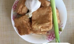 如何炒炸豆腐好吃？