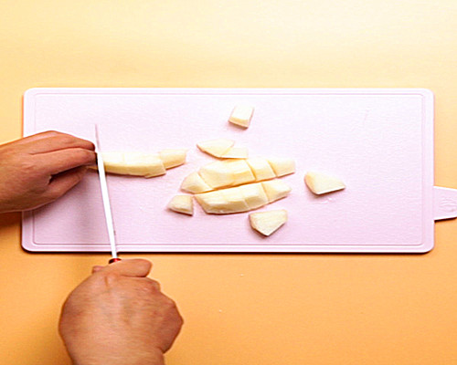 银耳雪梨汤的做法