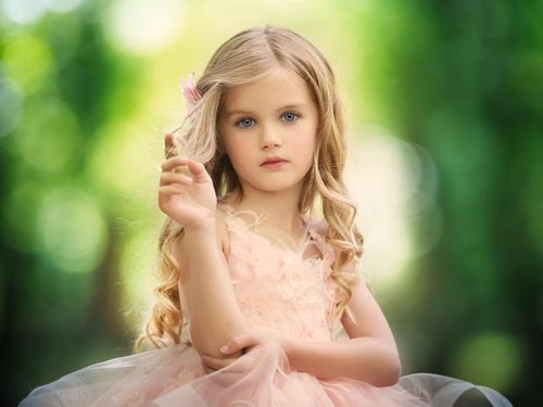 周姓女宝宝取名，简单大气的周姓女孩名