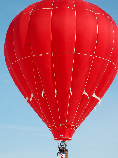 人类第一次飞离地面的工具