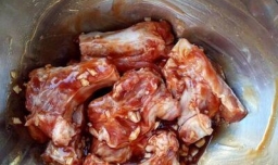 自家芋头排骨汤