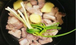 适合孕妇吃的排骨汤怎么做