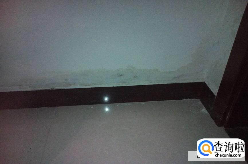 家中返潮出水墙壁渗水怎么处理