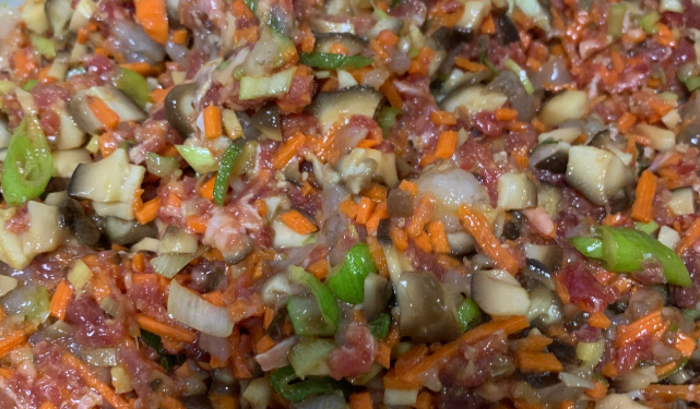 牛肉虾仁馅饺子的做法