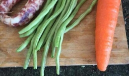 腊肉豆角的做法