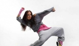 跳街舞穿着有什么要求