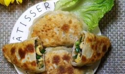 怎样做美味的韭菜鸡蛋粉条煎饺？