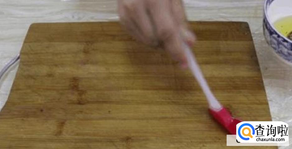 新买的菜板怎么保养才不会开裂