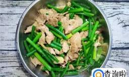 蒜苗炒肉的简单做法