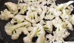 花菜焯水后过夜还能吃吗