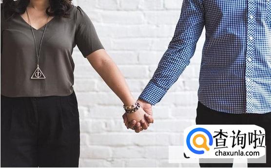 如何通过聊天吸引异性