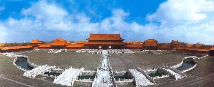 为什么太和门外的内金水河是弯的