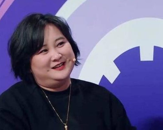贾玲为什么这么火?