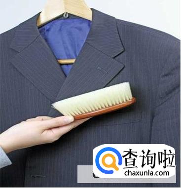 西装的挑选细节与保养方法