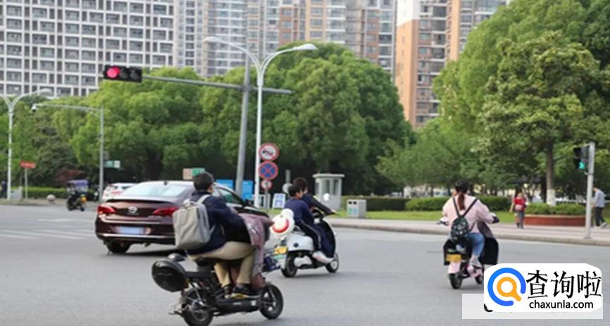 学骑电动车有什么技巧