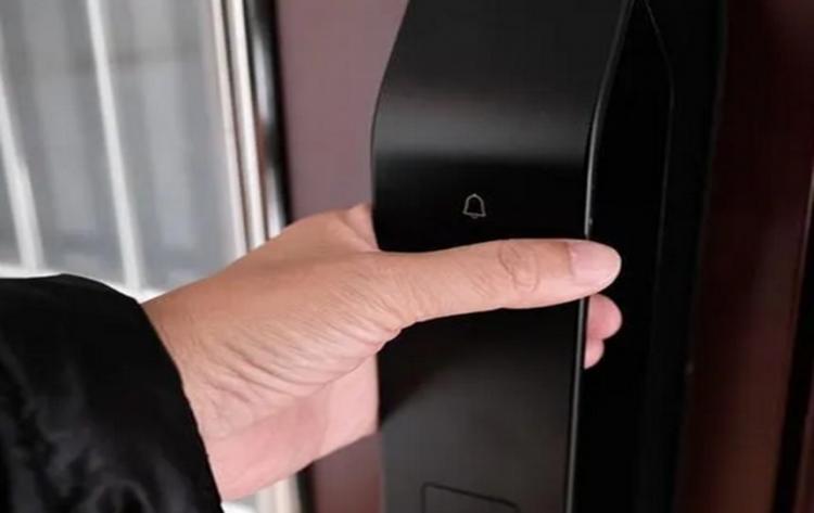 自如密码锁开不了门怎么办