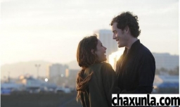 异地朋友维持亲密关系合理吗