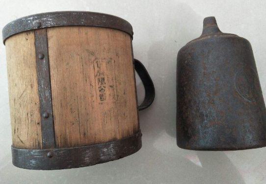 一升和一斗哪个多