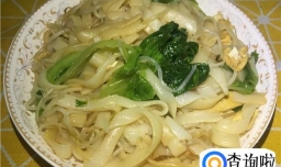 豆芽鸡蛋炒河粉的家常做法