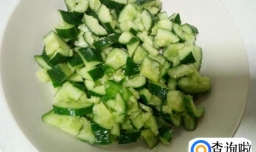 家常油条拌黄瓜的做法
