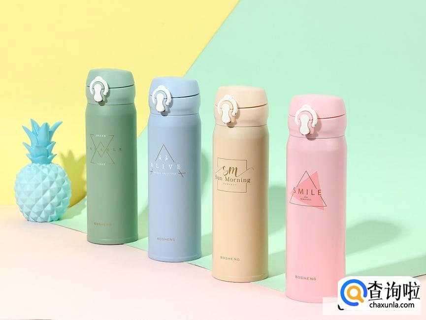 保温杯里的异味巧去除