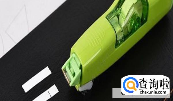 修正液弄衣服上怎么洗掉