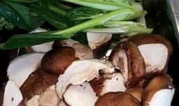 家庭版香菇油菜的做法