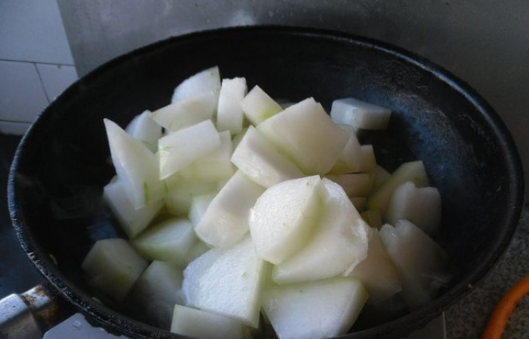 冬瓜烧牛肉的做法