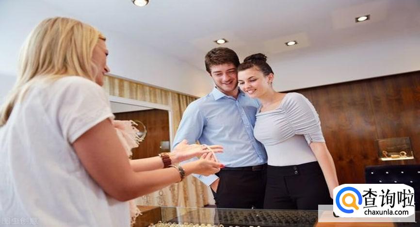 第一次去男朋友家应该带什么礼物