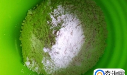 自做的土豆肉丁包子