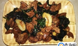 浓香的假蒌炒鸡肝的做法