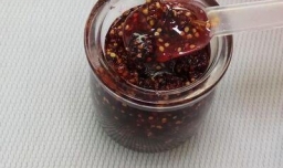 怎样做美味的桑葚甜酱？