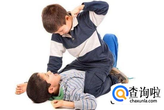 如何给两个孩子好的家庭教育