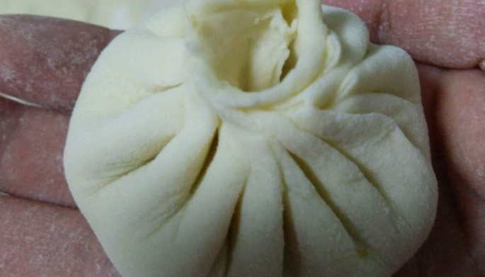 牛肉馅包子的做法