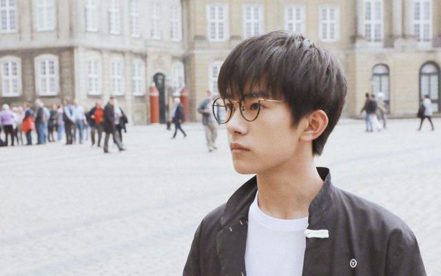 女生是泡椒凤爪是什么梗