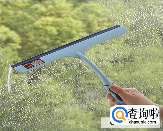 有防护栏的玻璃怎么擦