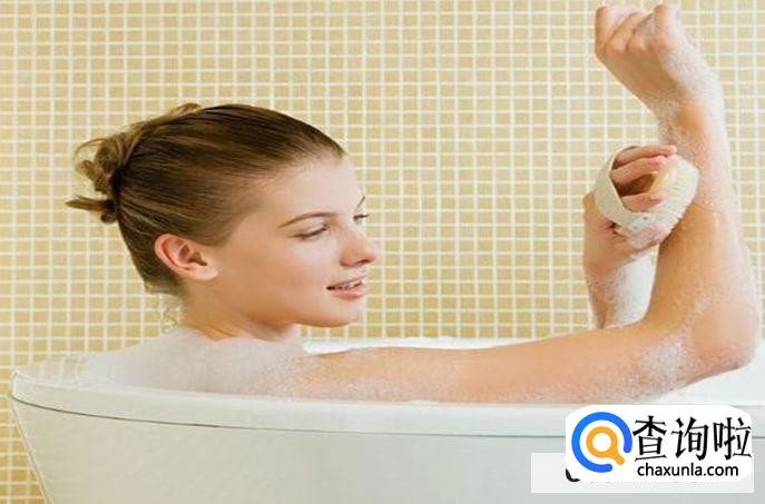 洗澡时要注意什么
