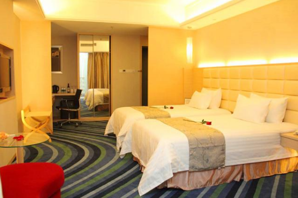 为什么酒店的床尾要放一块布