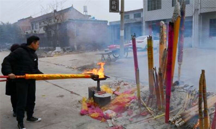 两长一短的香什么意思