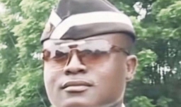 黑人为什么抬棺