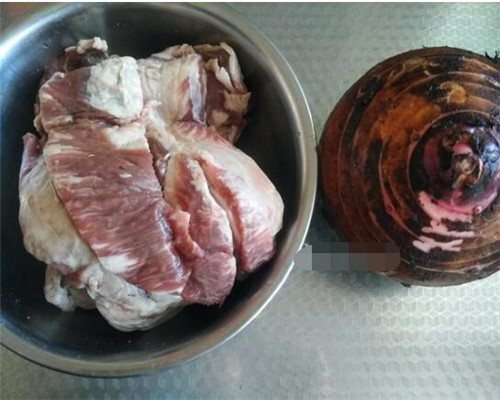 牛腩炖芋头的家常做法